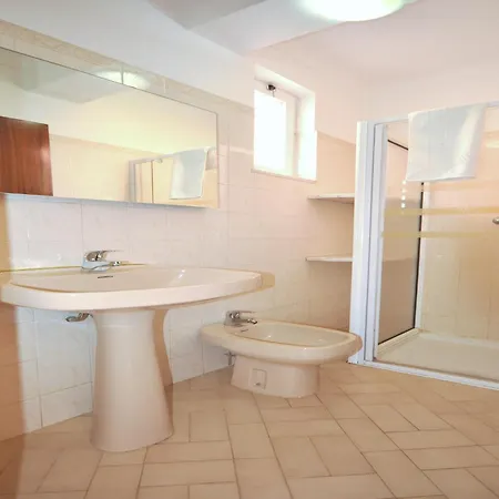 Spacious With Private Pool * Vilamoura