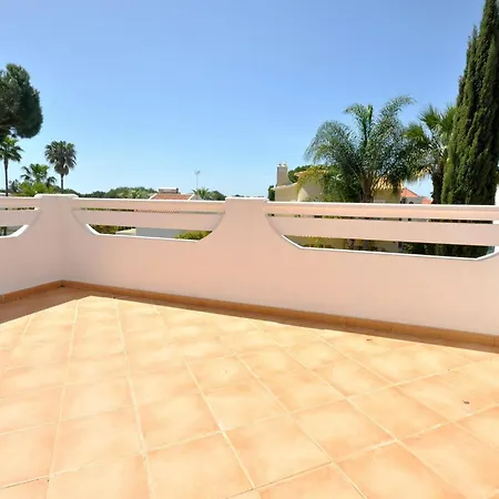 Spacious In The Typical Portuguese Style With Private Swimming Pool Near Holiday home Vilamoura