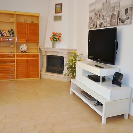 Spacious In The Typical Portuguese Style With Private Swimming Pool Near Holiday home *